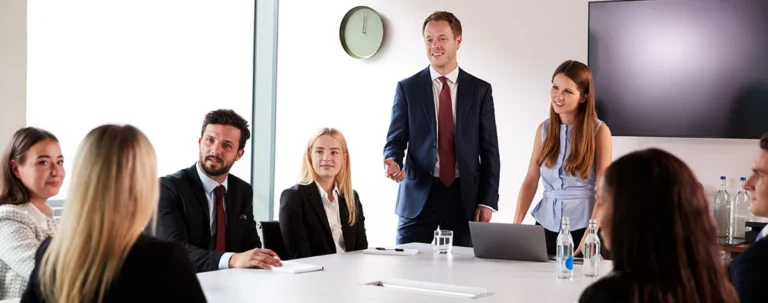 Employee Evaluations: The Complete Guide For 2023