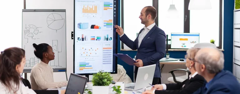 Why-Startups-Are-Ditching-Full-Time-CTOs-for-Fractional-Tech-Leaders